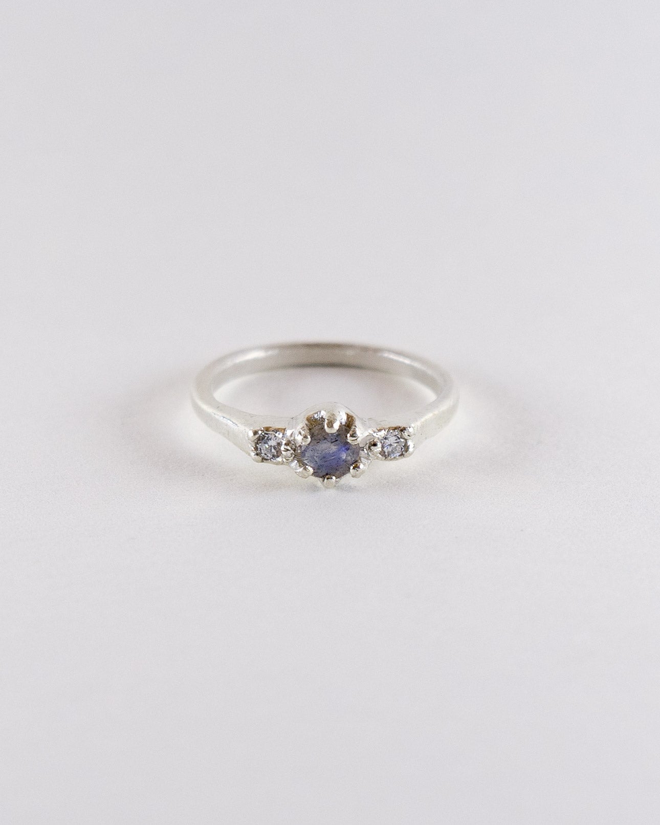 Shimmer Ring (US 6–6.5)